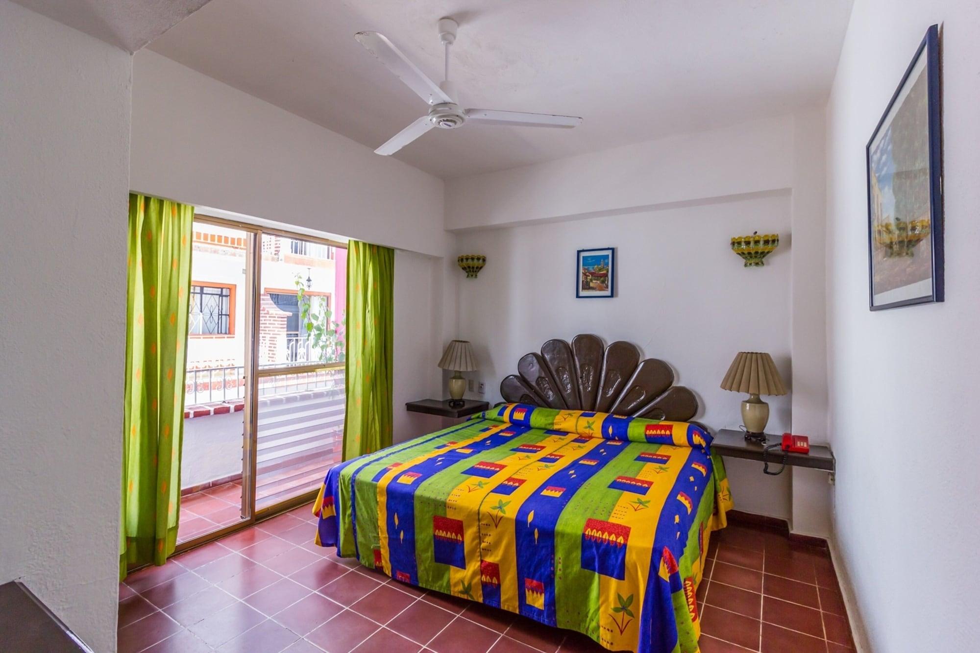 Suites Plaza del Rio Puerto Vallarta Esterno foto